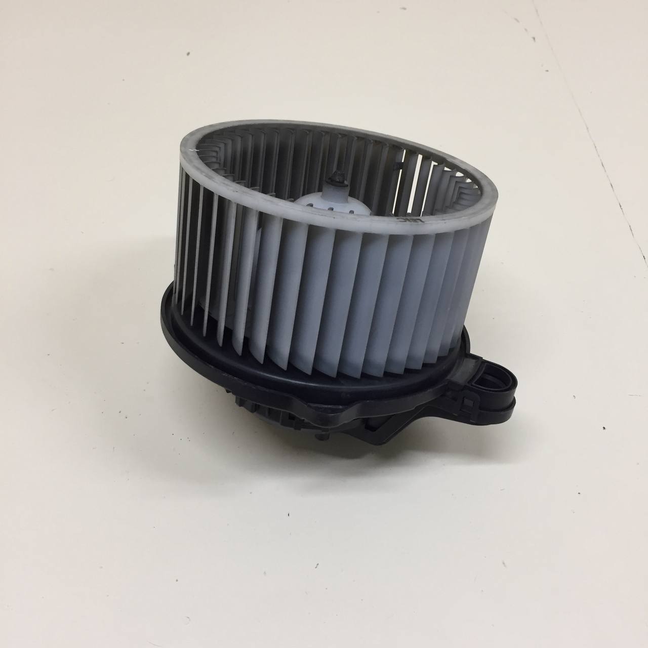 Моторчик отопителя Kia Ceed (JD) 2012-2018