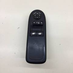 Блок управления стеклоподъемниками Peugeot 308 2007>