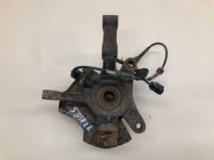 Кулак поворотный передний левый Chevrolet Aveo T250 2005-2011