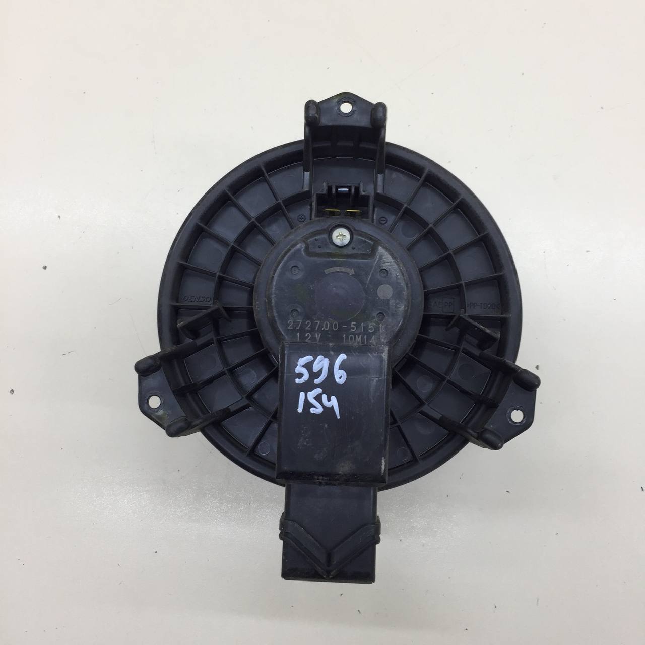 Моторчик отопителя Toyota Rav 4 (A30) 2006-2013