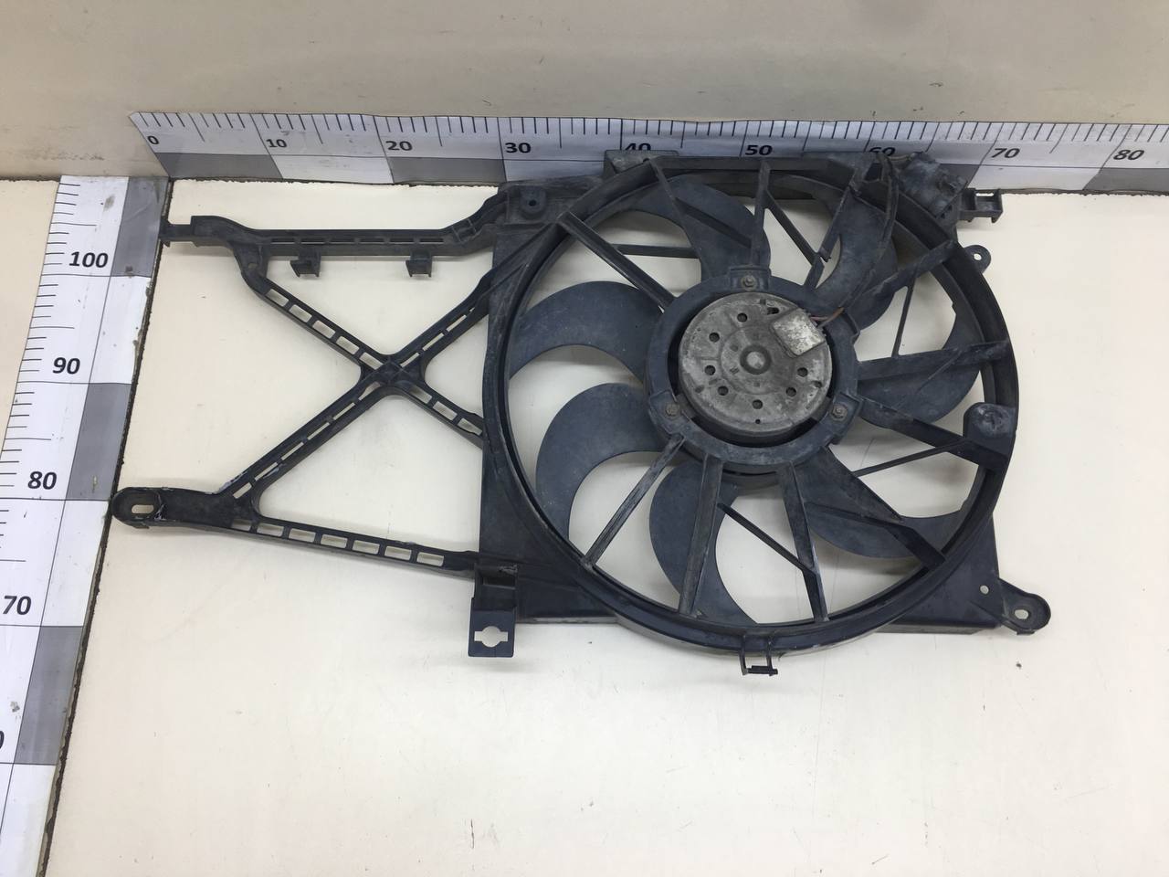 Диффузор вентилятора Opel Astra H / Family 2004-2015