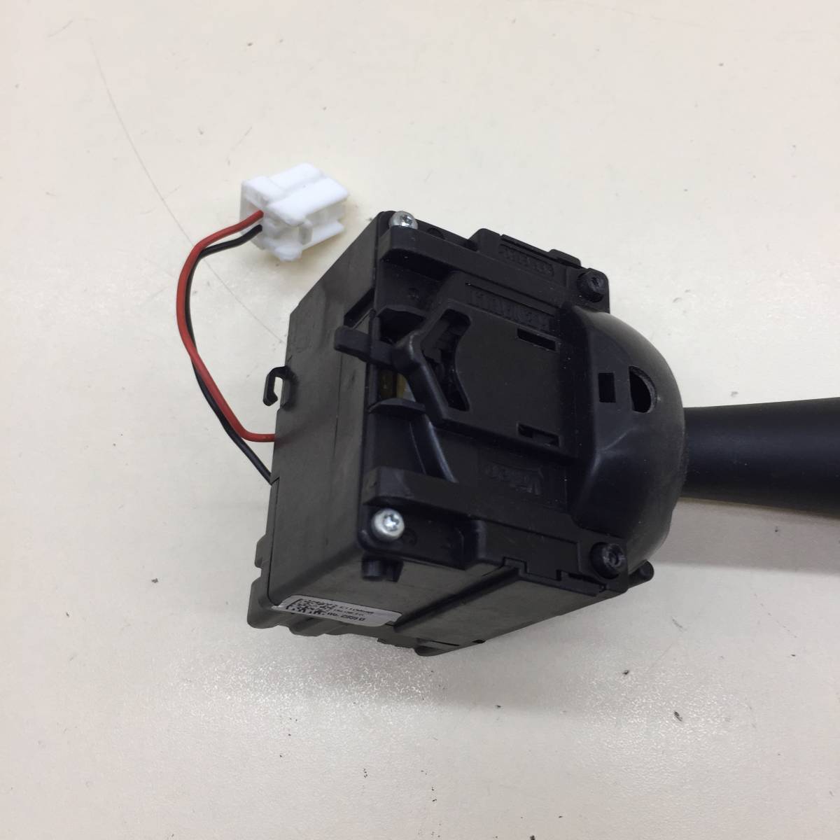 Переключатель поворотов подрулевой Lada X-RAY 2016>