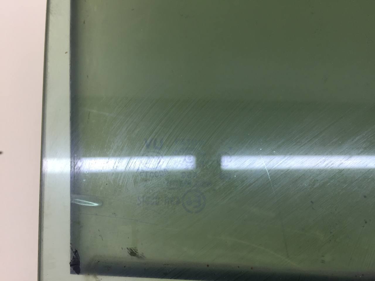 Стекло двери задней правой Infiniti FX/QX70 (S50) 2008-2017