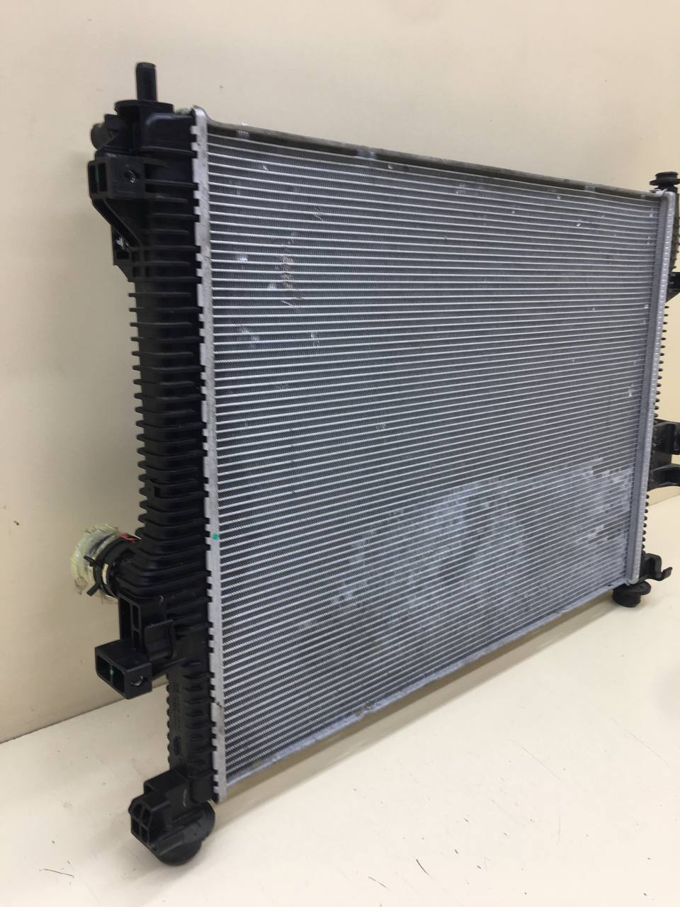 Радиатор охлаждения двигателя OMODA C5 2021>
