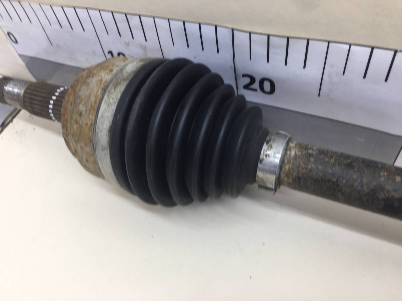 Полуось передняя правая Nissan Tiida (C11) 2007-2014