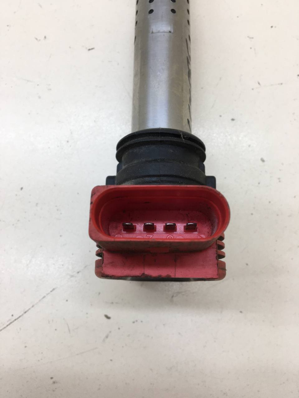 Катушка зажигания Audi Q7 (4L) 2005-2015