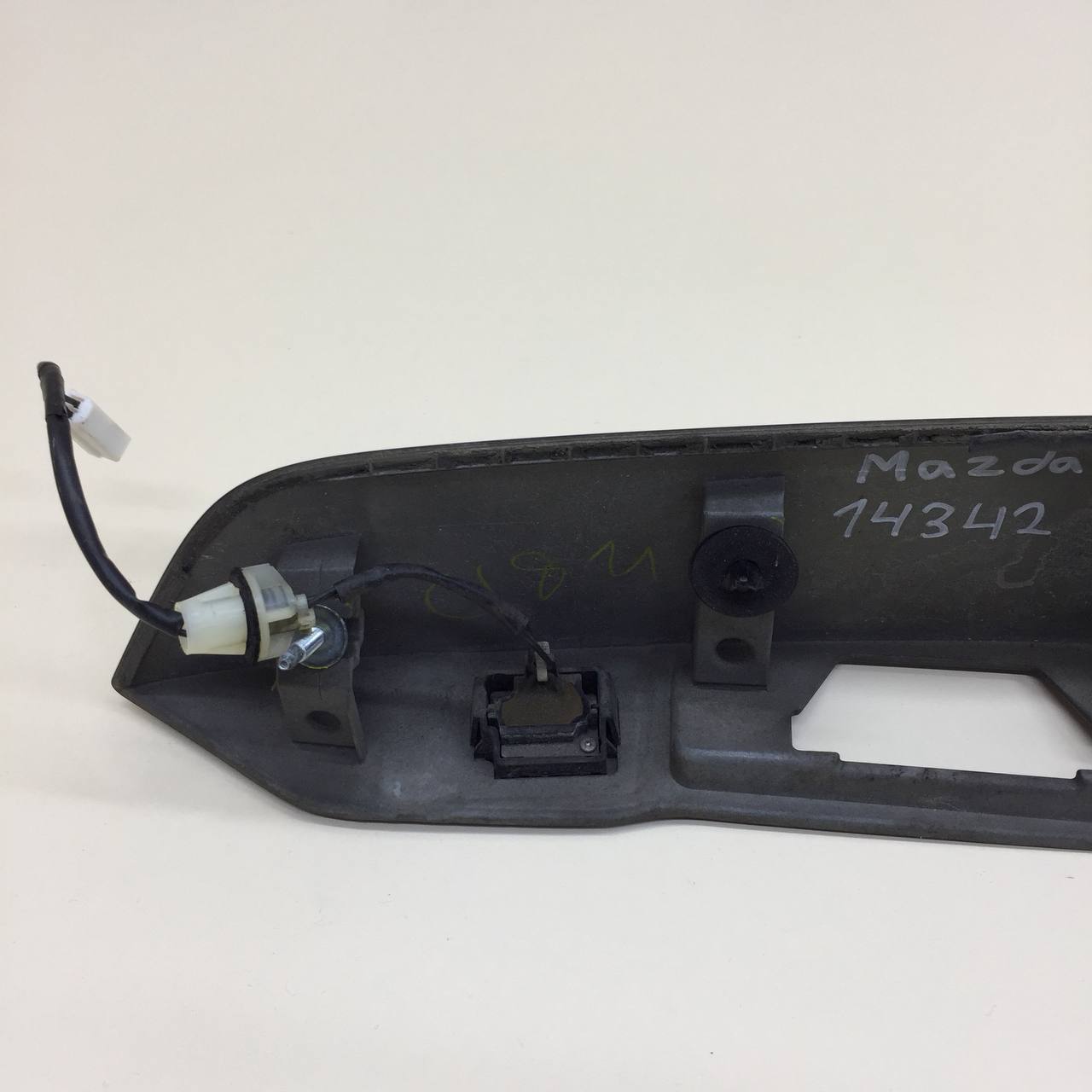 Накладка двери багажника Mazda CX-5 (KE) 2011-2017