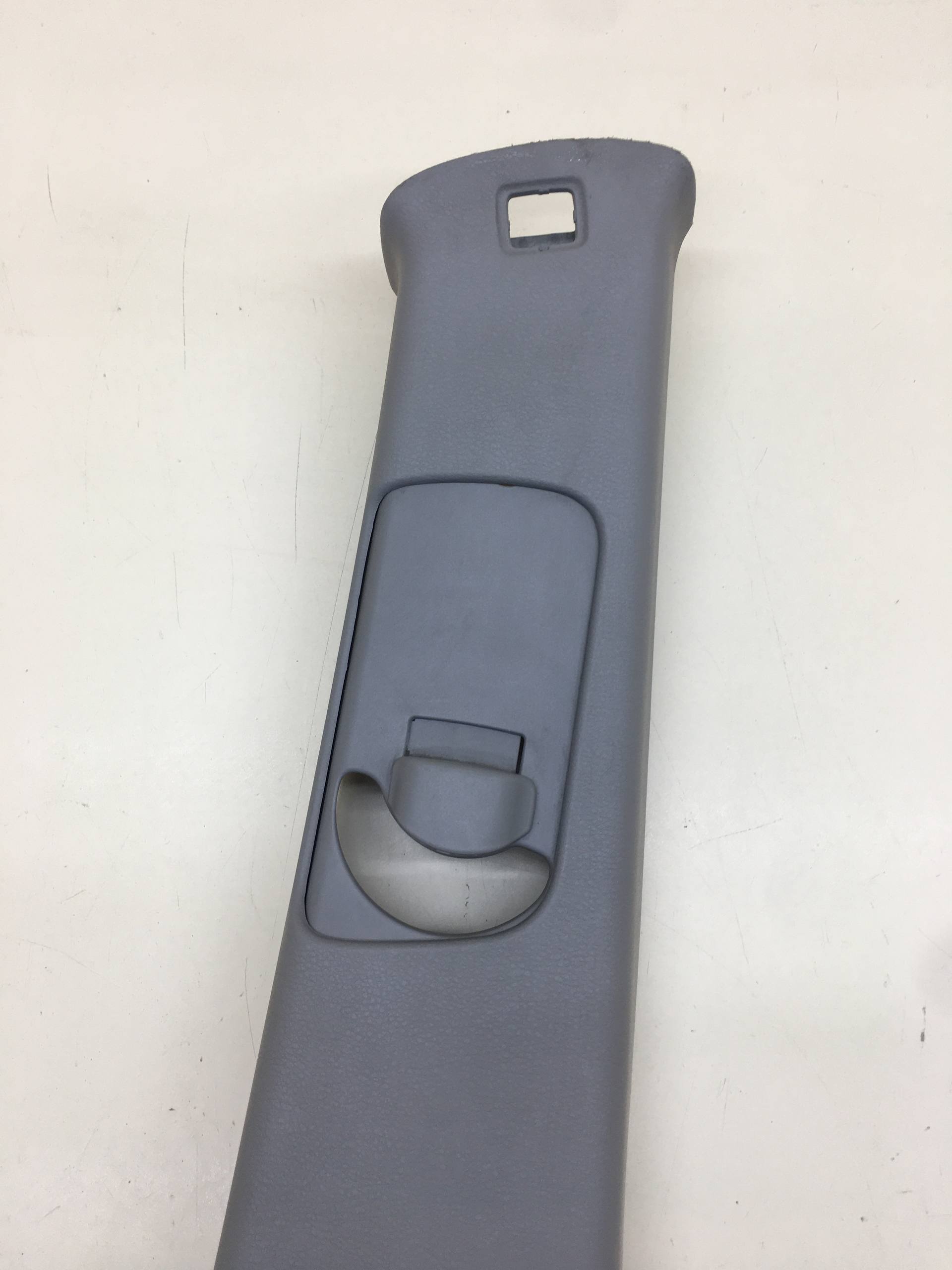 Обшивка стойки Subaru B9 Tribeca (WX/W10) 2004-2008