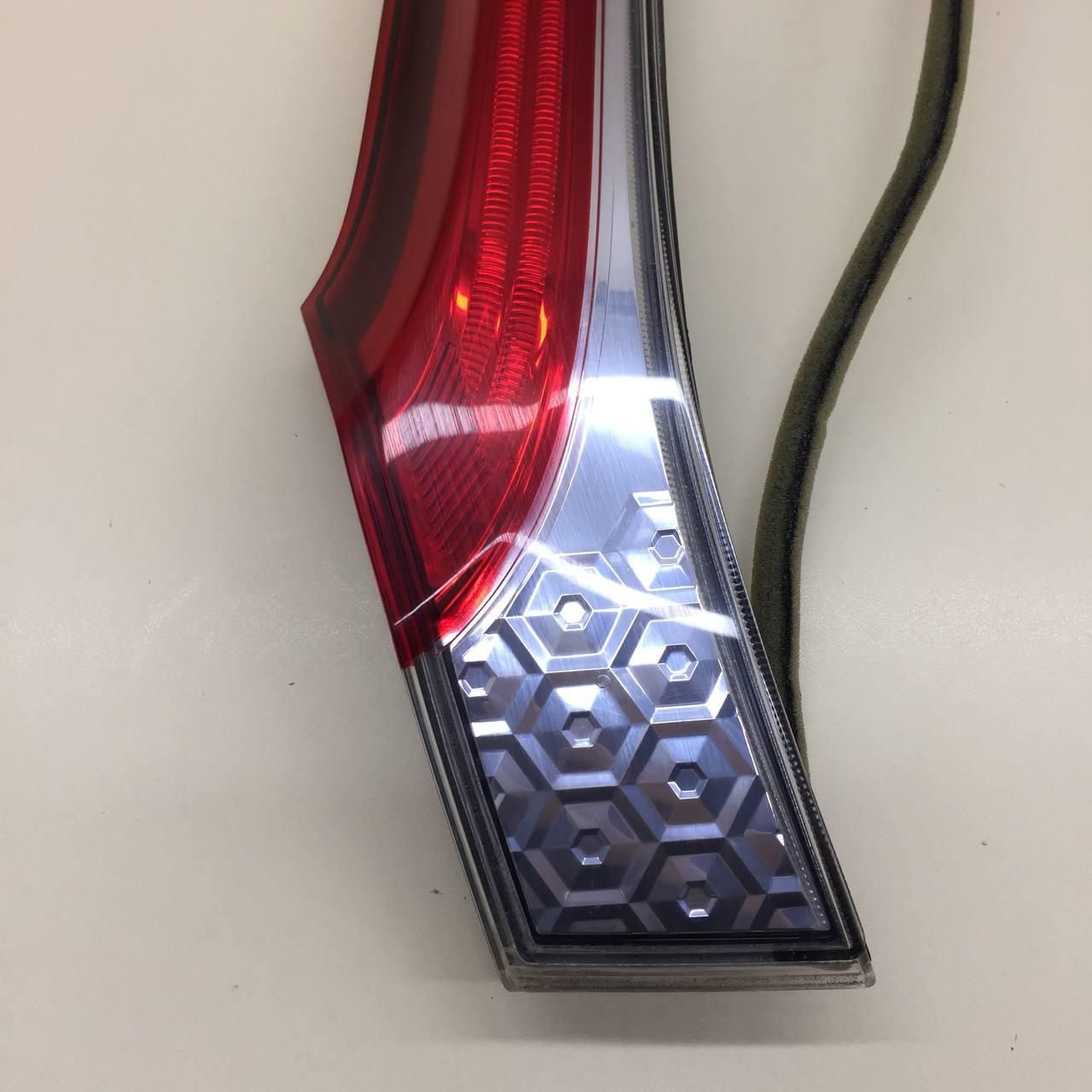 Фонарь задний внутренний левый Honda Fit (GP,GK) 2013-2020