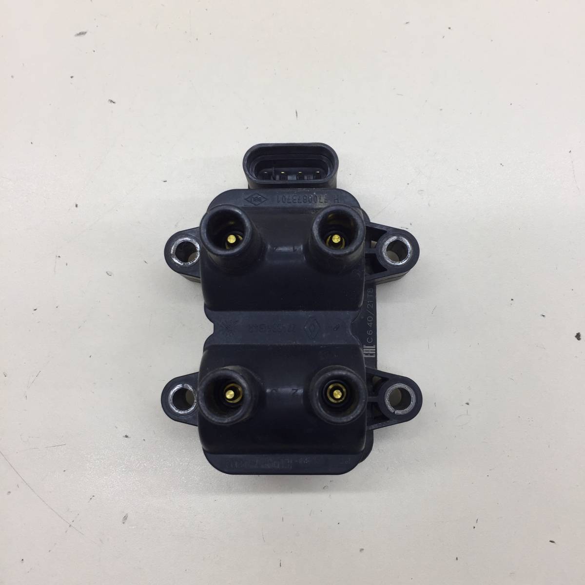 Катушка зажигания Renault Logan (1) 2005-2014