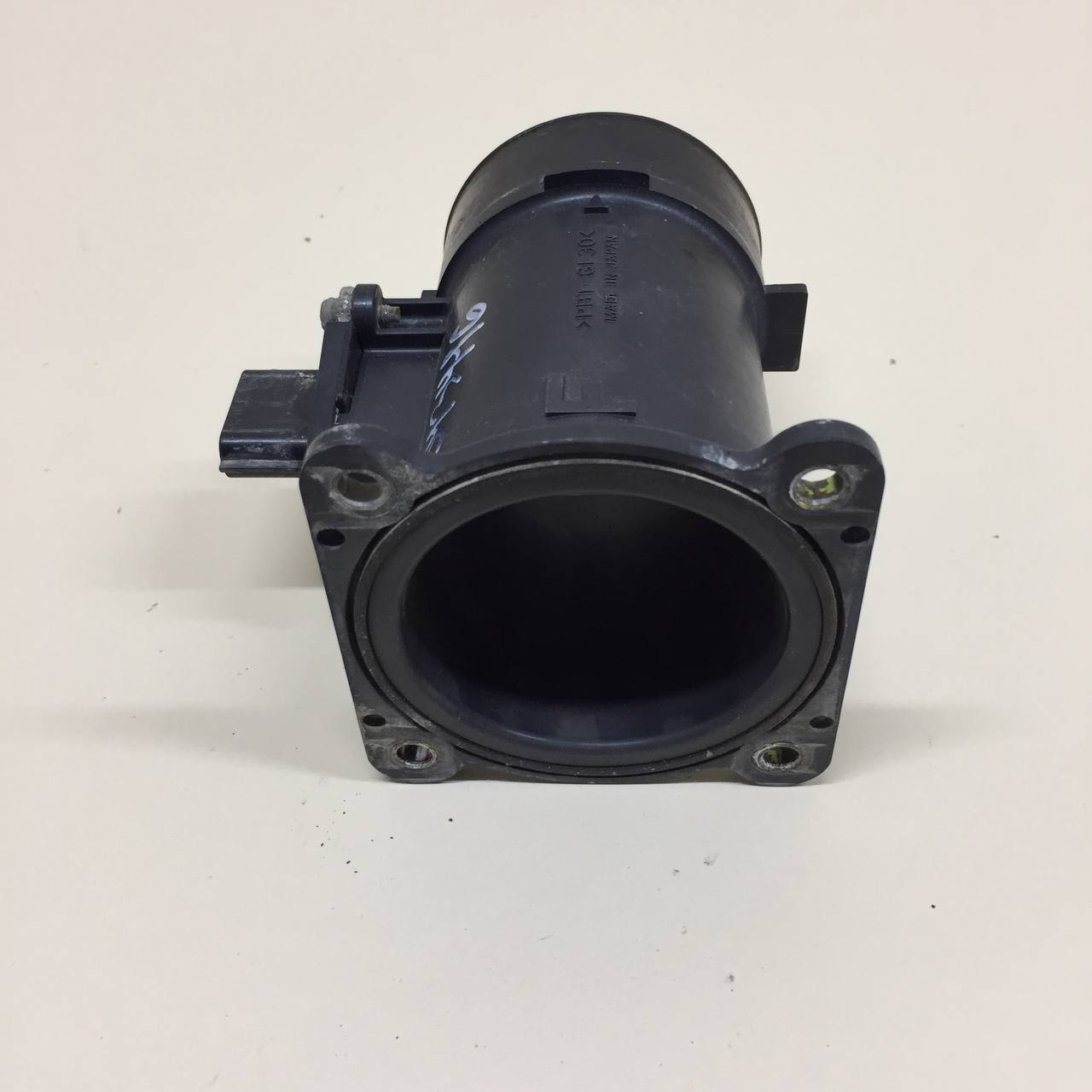 Датчик расхода воздуха (массметр, дмрв) Nissan Almera (N16) 2000-2006