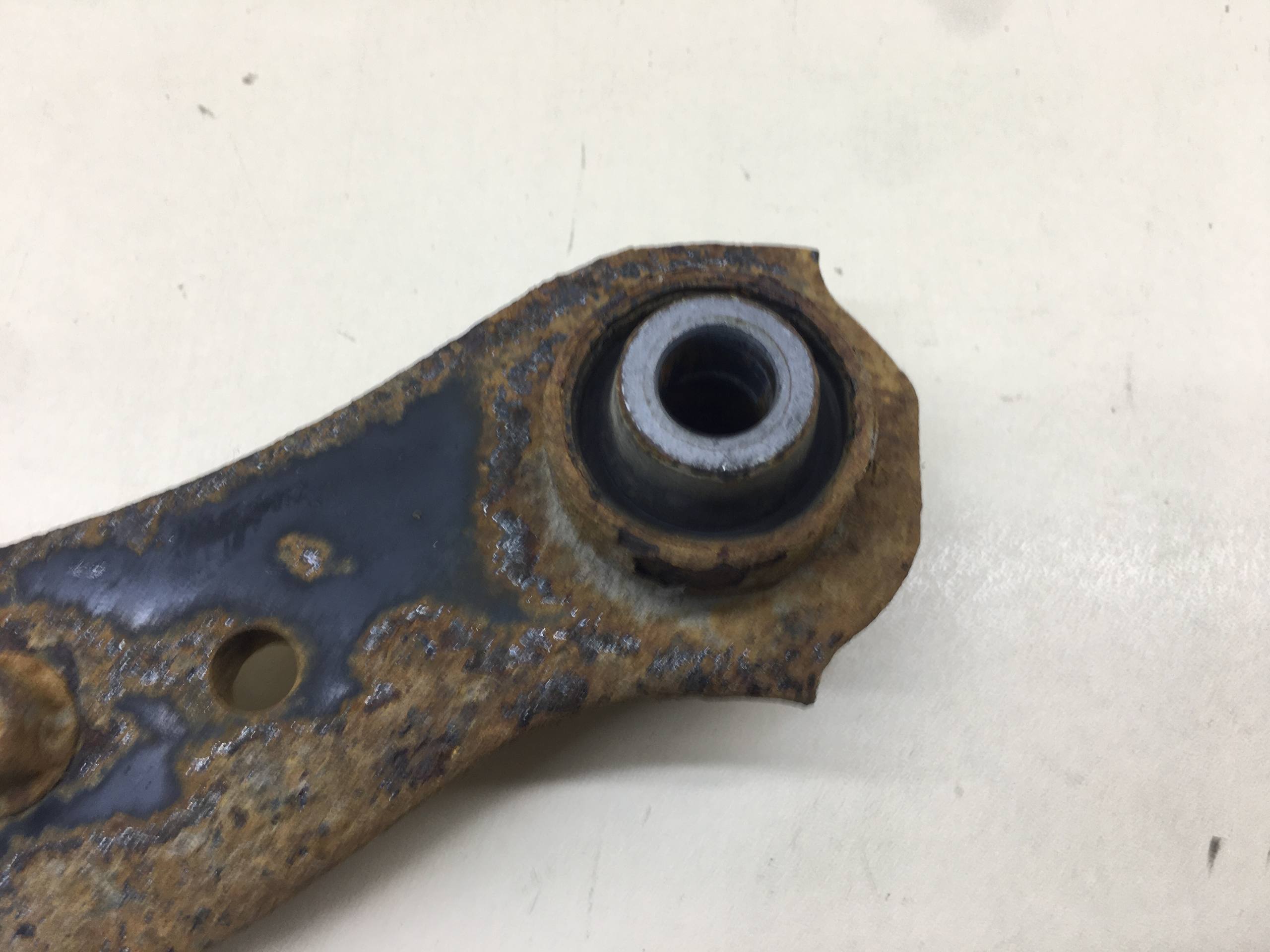 Рычаг задний верхний Mitsubishi Outlander (GF) 2012>