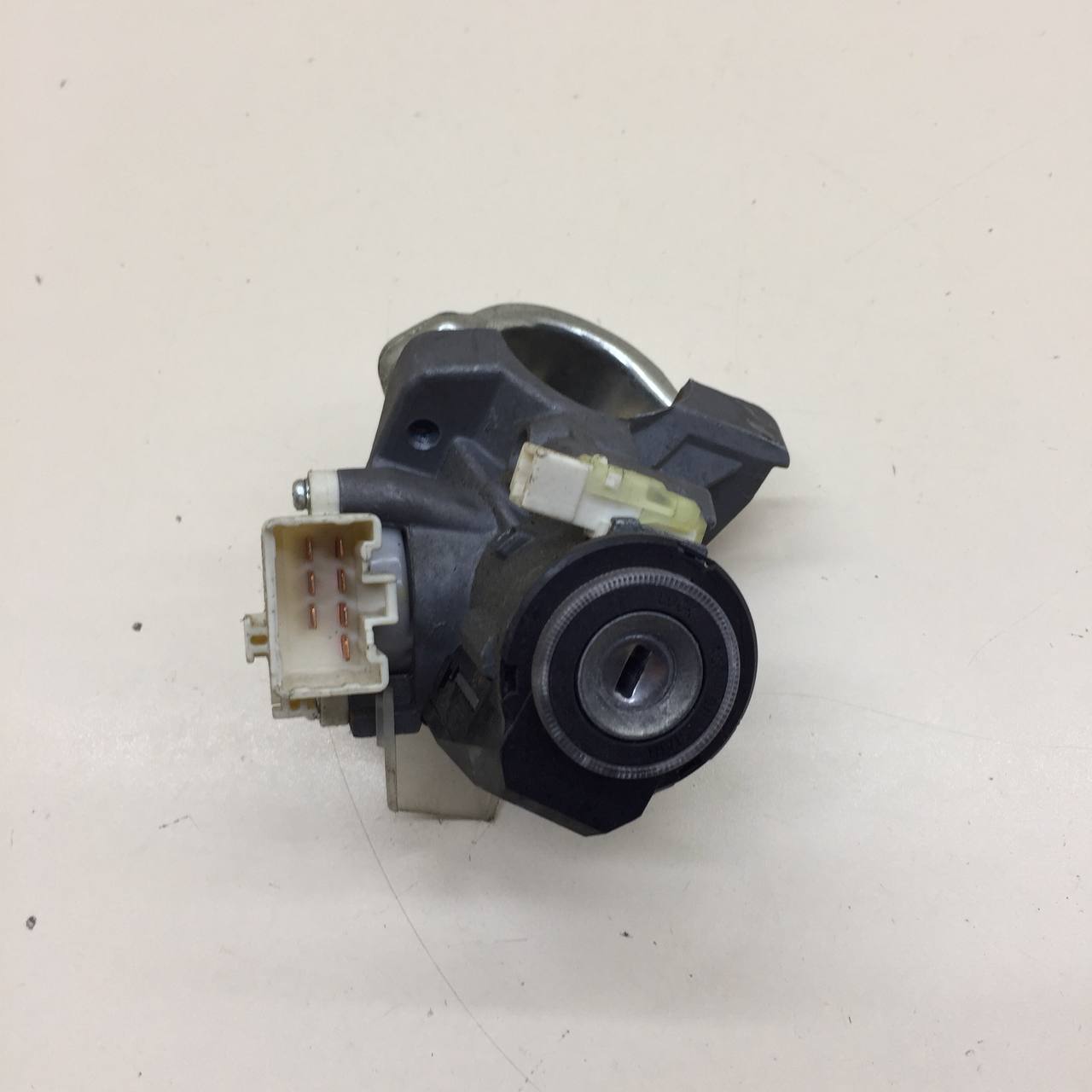 Замок зажигания Toyota Auris (E150) 2006-2012