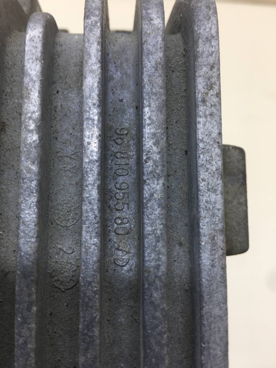 Опора двигателя правая Peugeot 207 2006-2013