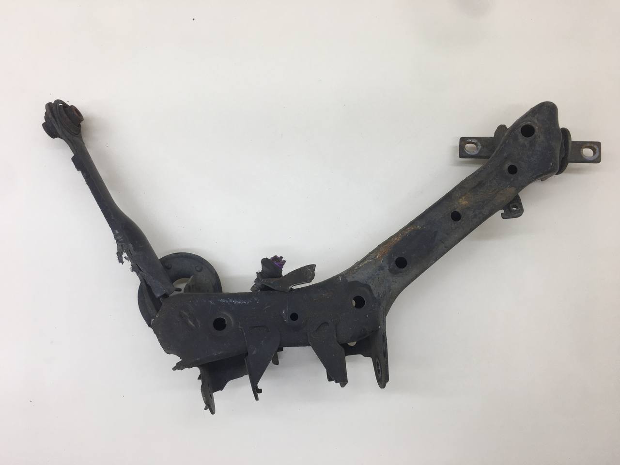 Рычаг задний нижний левый Honda Civic 4D 2006-2012