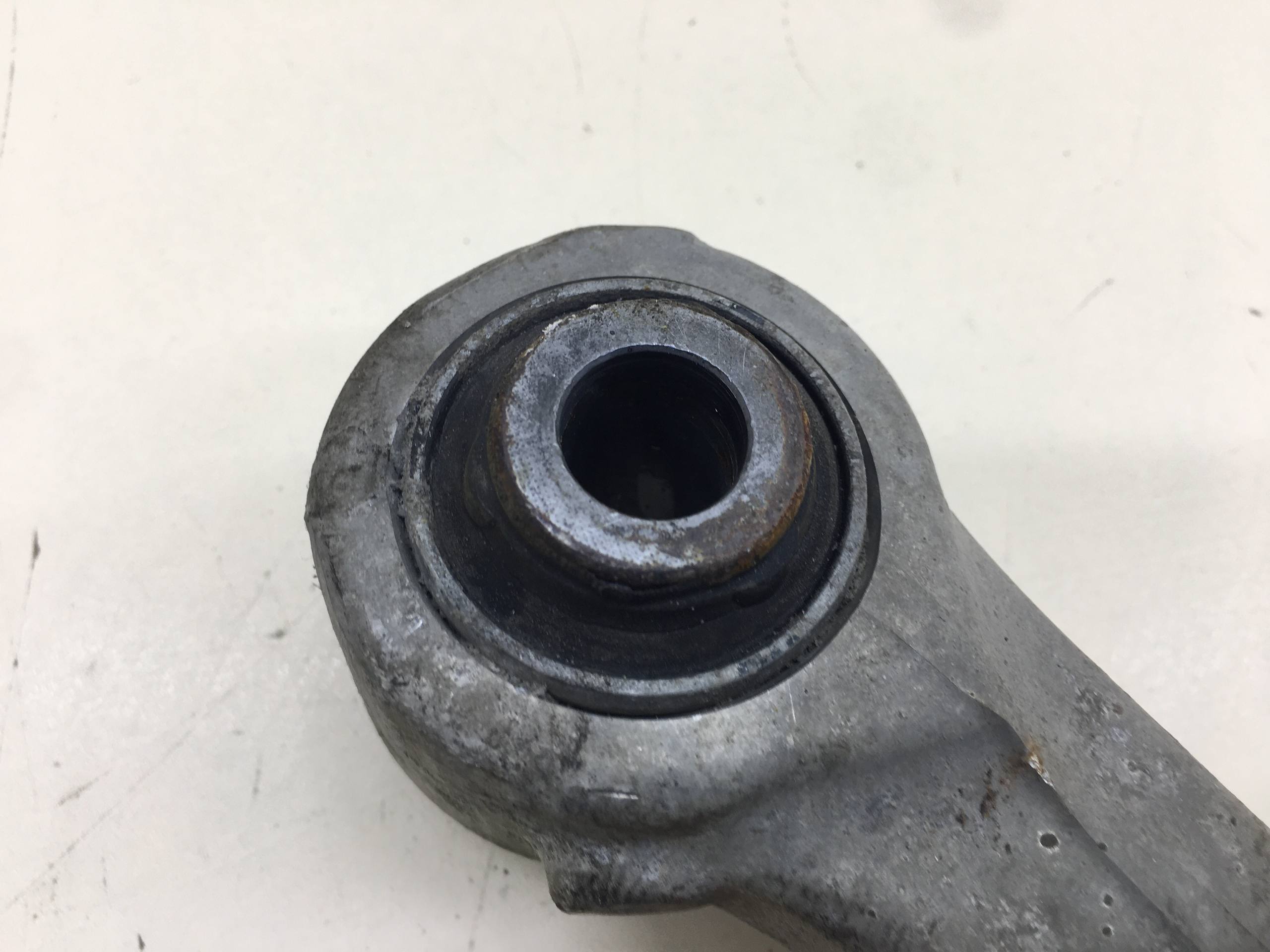 Рычаг задний поперечный Nissan Qashqai (J11) 2014>