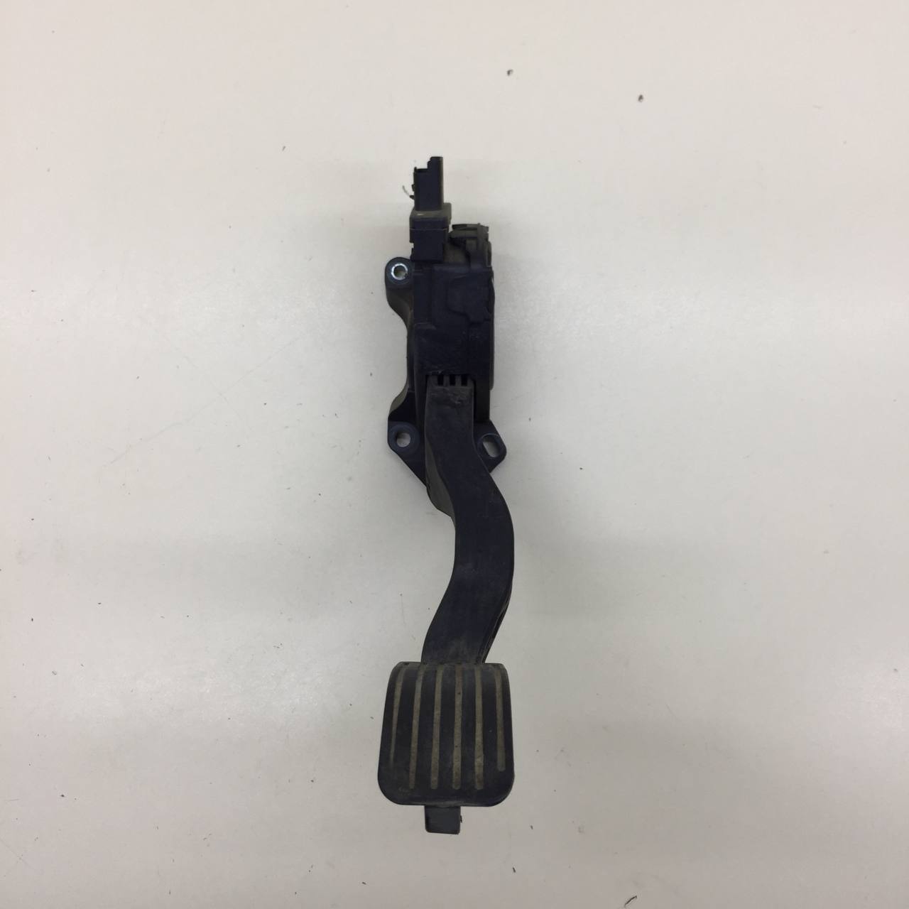 Педаль газа Peugeot 308 2007>