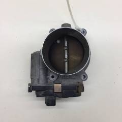 Заслонка дроссельная электрическая Cadillac Escalade 3 2006-2014