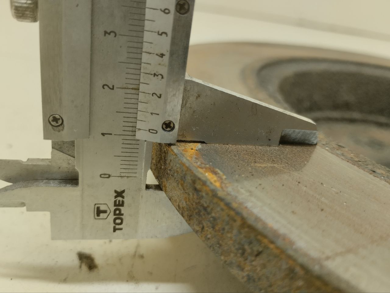 Диск тормозной задний Toyota Rav 4 (XA50) 2018>