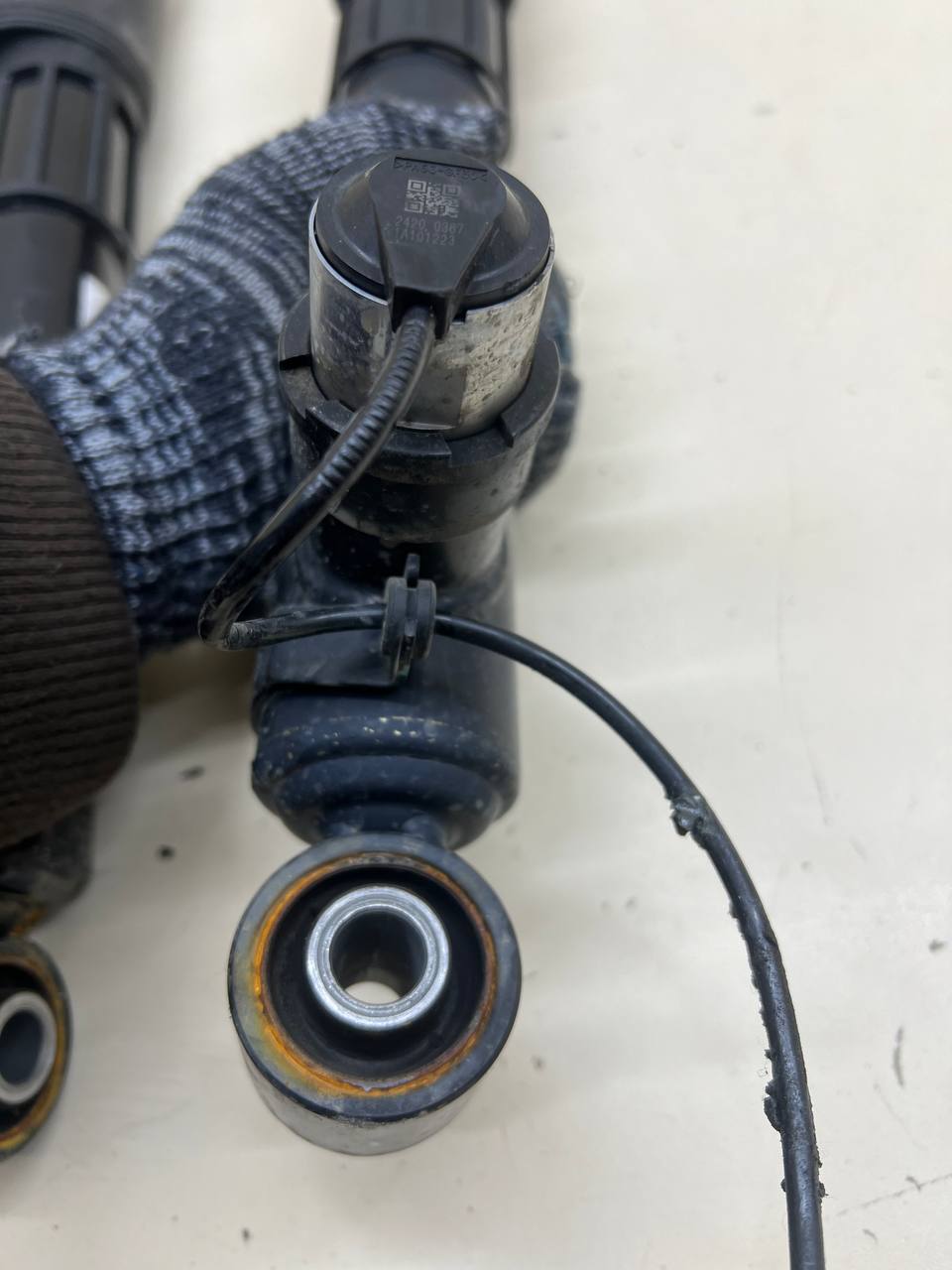 Амортизатор задний EXEED RX 2022>