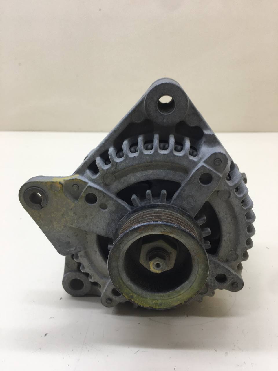 Генератор Lexus GS 300/400/430 (S190) 2005-2011