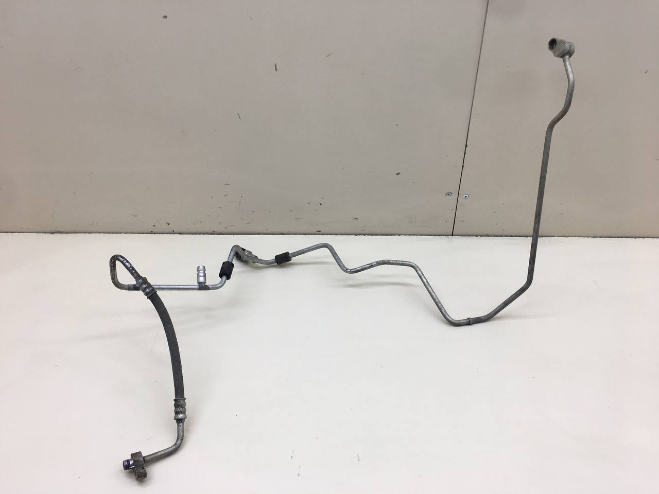 Трубка кондиционера Skoda Rapid 2012-2020