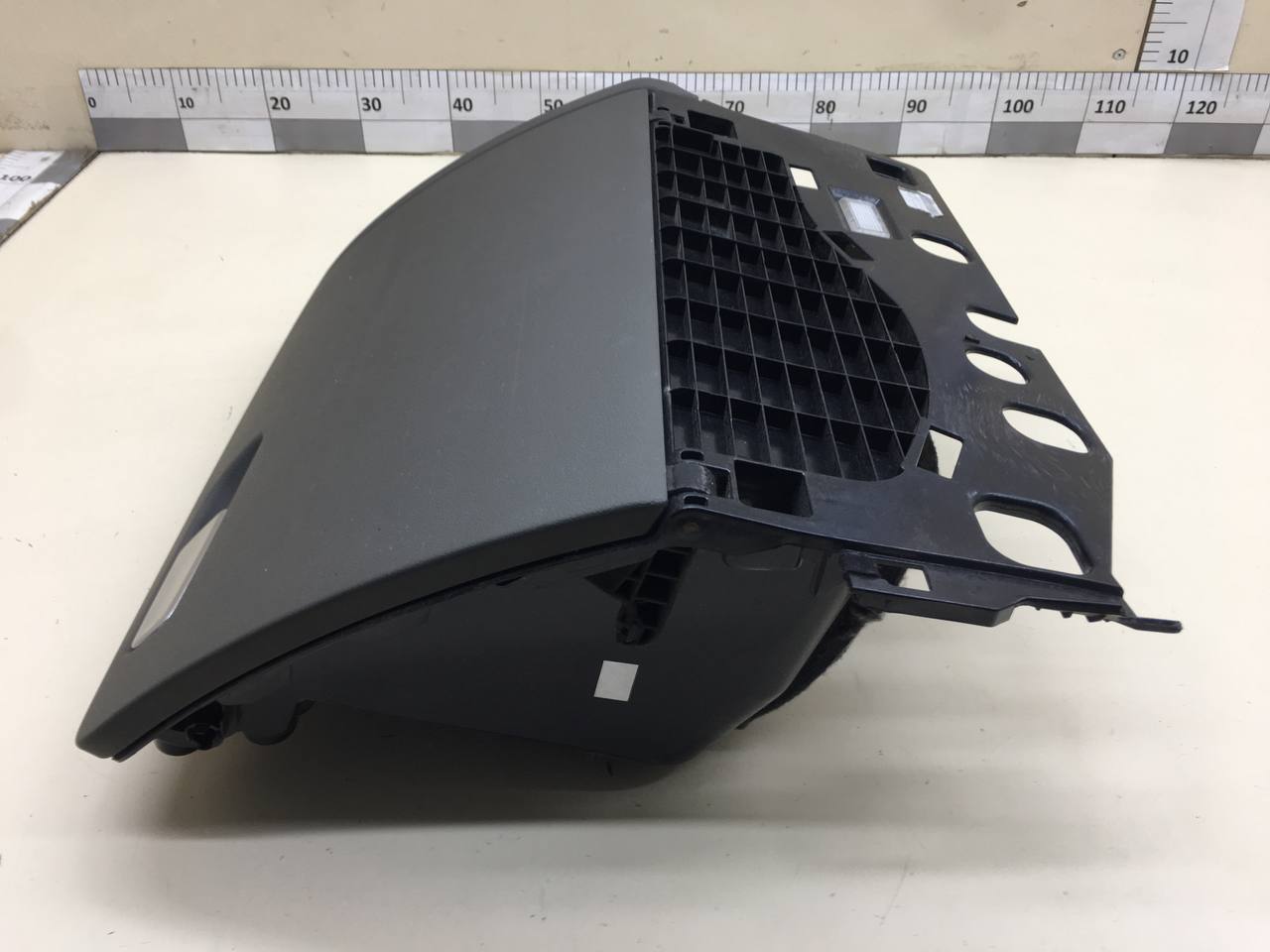 Бардачок Audi Q5 (8R) 2008-2017