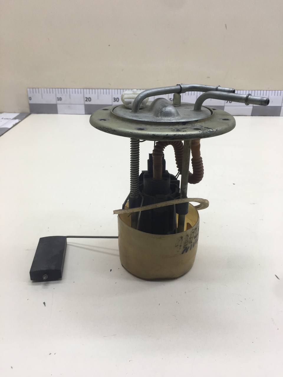 Насос топливный электрический Chevrolet Niva 2002-2009