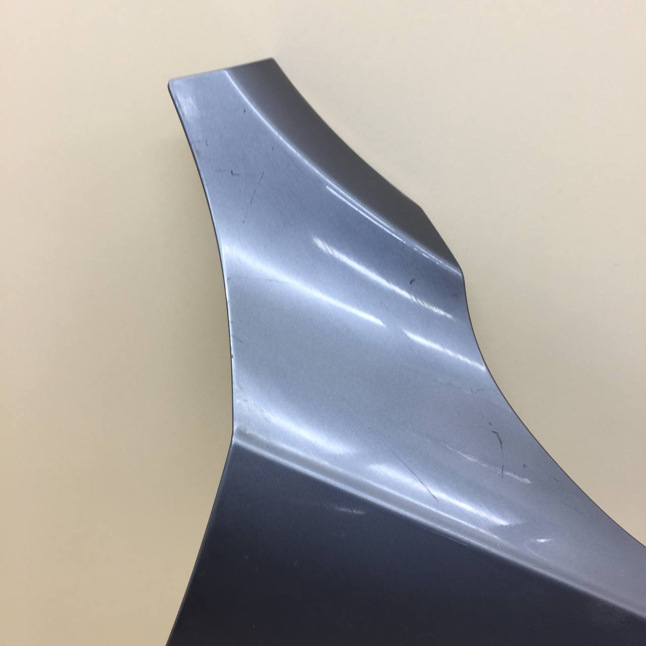 Крыло переднее правое Volvo XC90 2015>