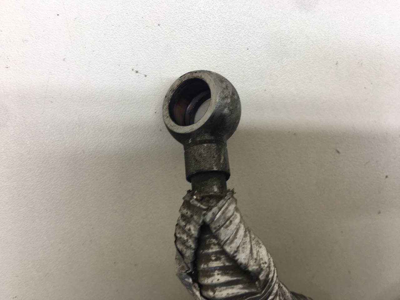 Трубка масляная Volkswagen Tiguan (5N2) 2011-2016