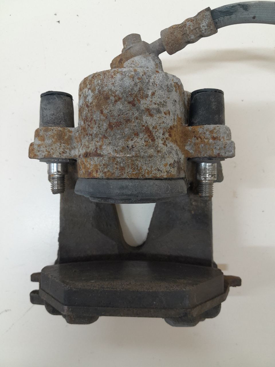 Суппорт передний правый Skoda Fabia (5J) 2007-2014