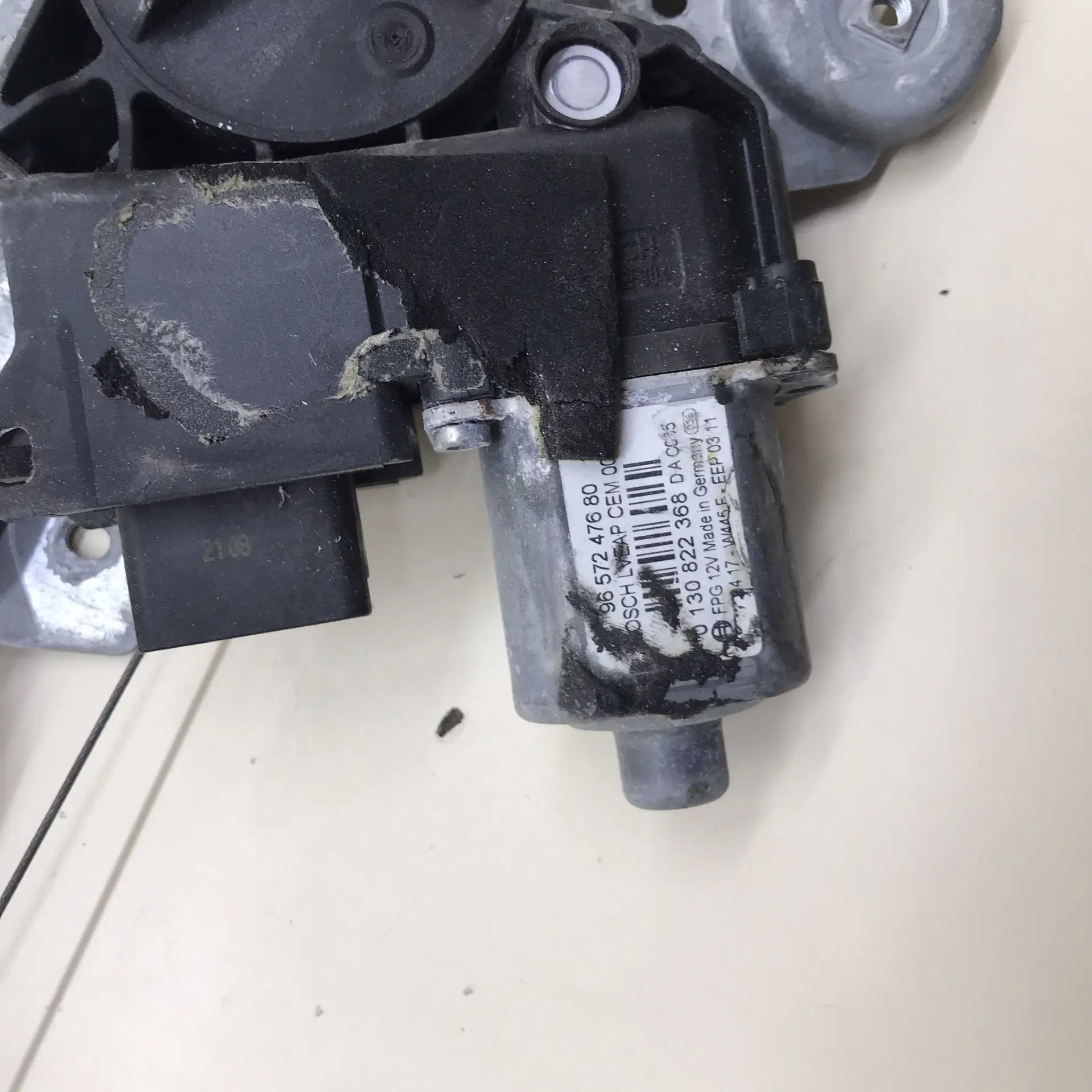 Стеклоподъемник электр. передний левый Peugeot 308 2007>