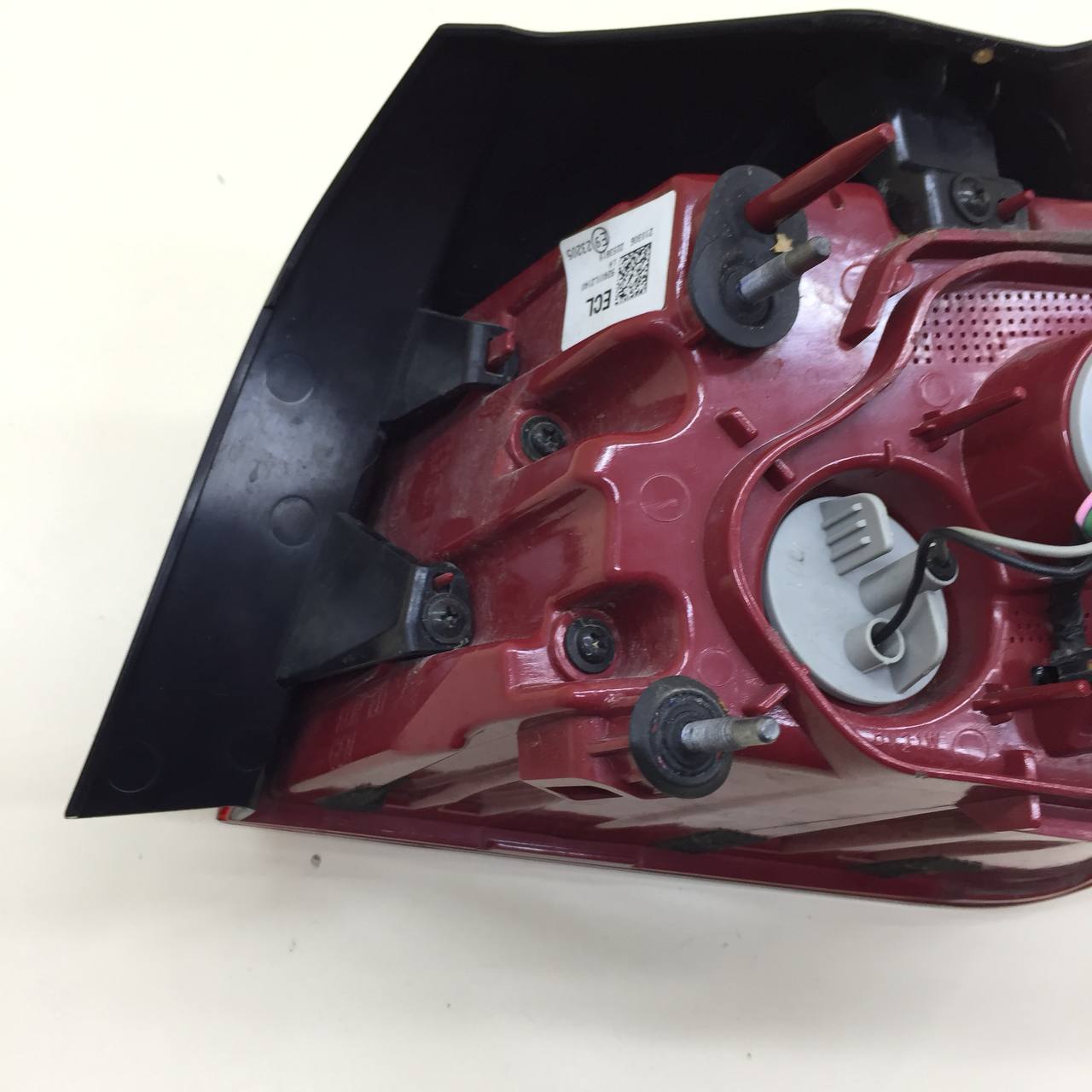 Фонарь задний наружный левый Kia K5 (DL3) 2019>