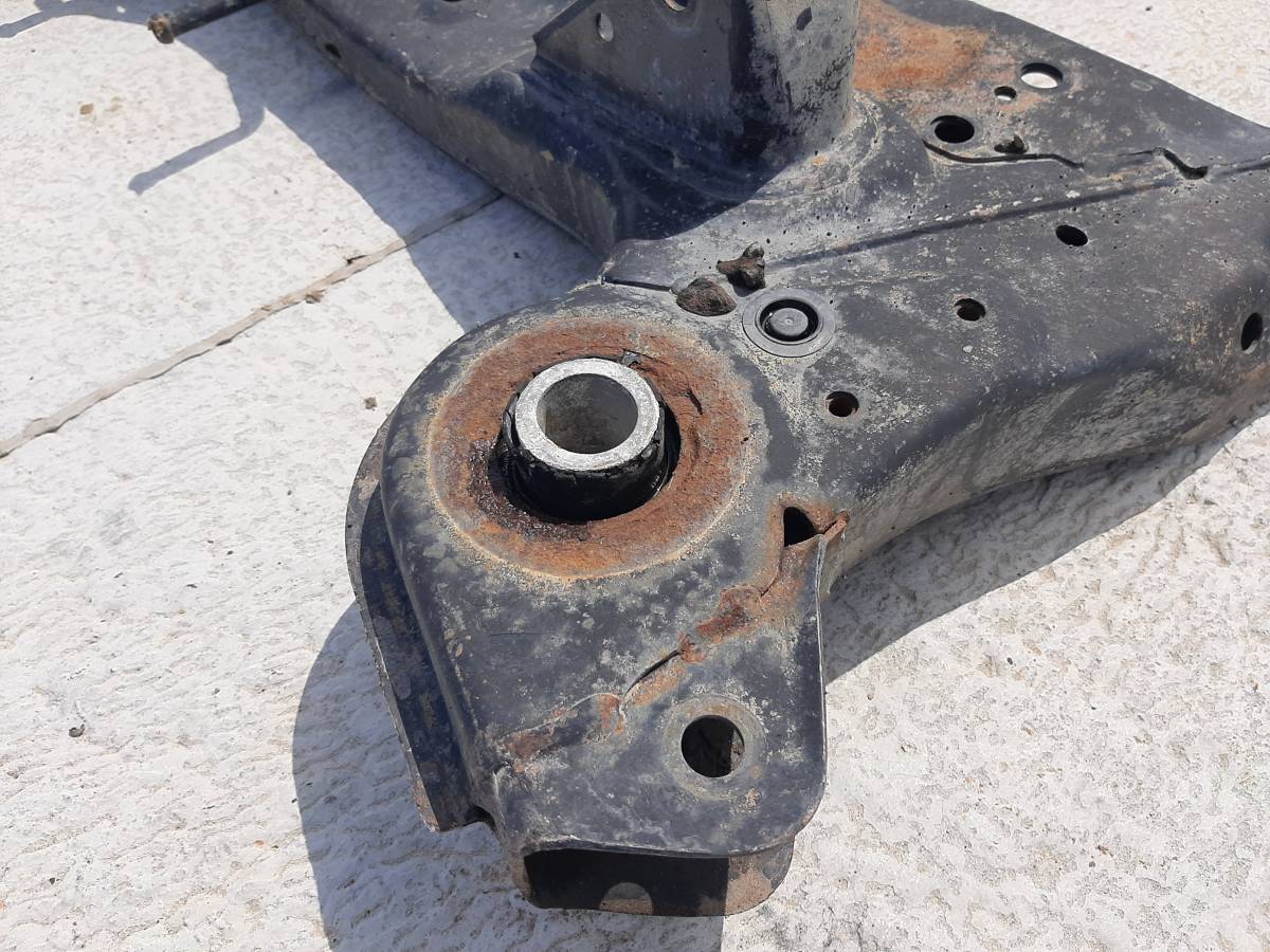 Балка подмоторная Lexus RX 300 (XU10) 1997-2003