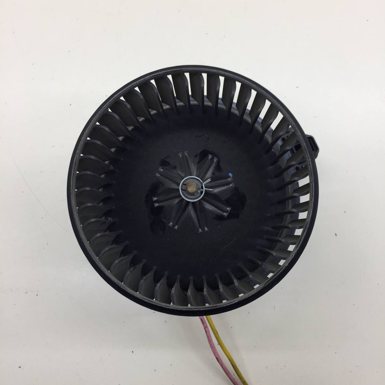 Моторчик отопителя Kia Cerato (TD) 2009-2013