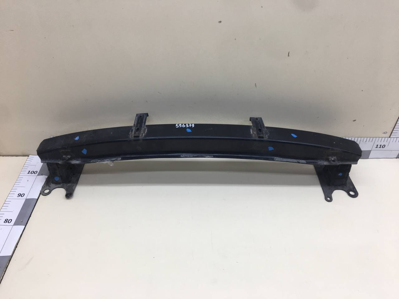 Усилитель переднего бампера Skoda Fabia (5J) 2007-2014