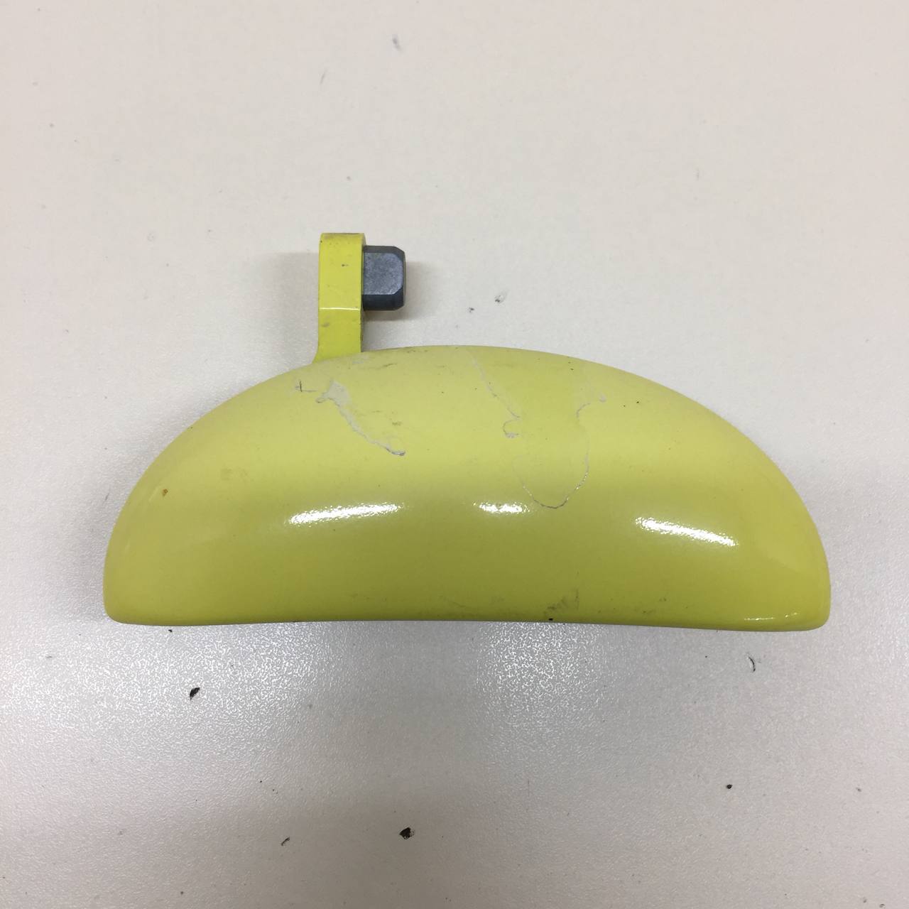 Ручка двери задней наружная правая Peugeot 107 2006-2014