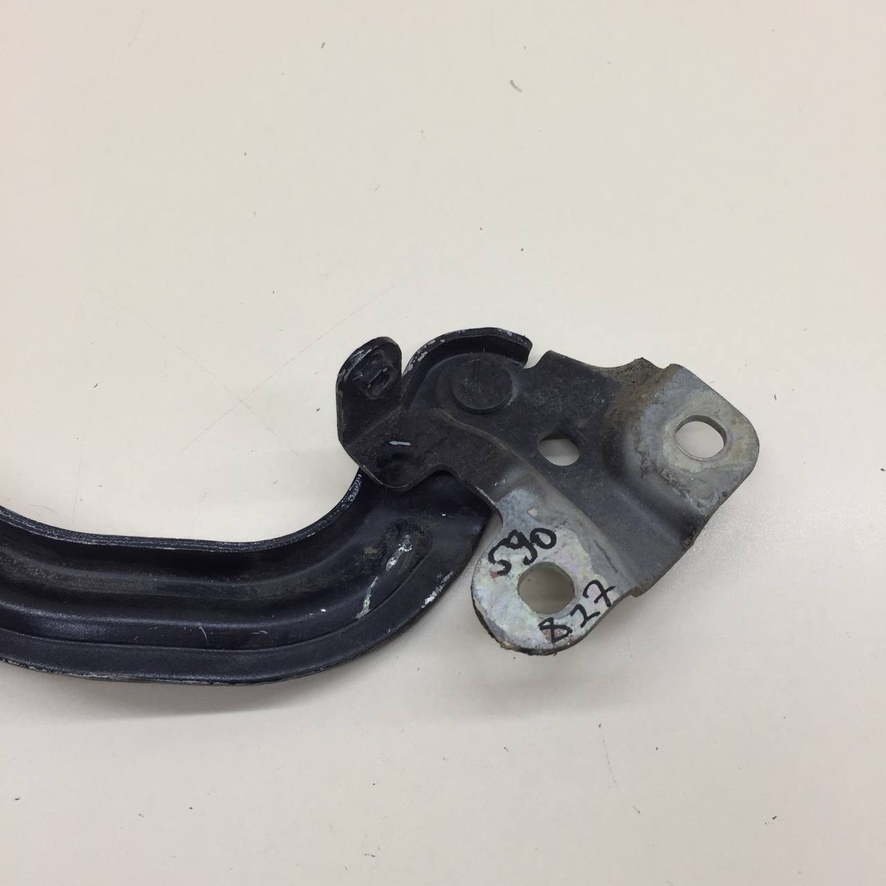 Петля капота правая Changan UNI-K 2020>