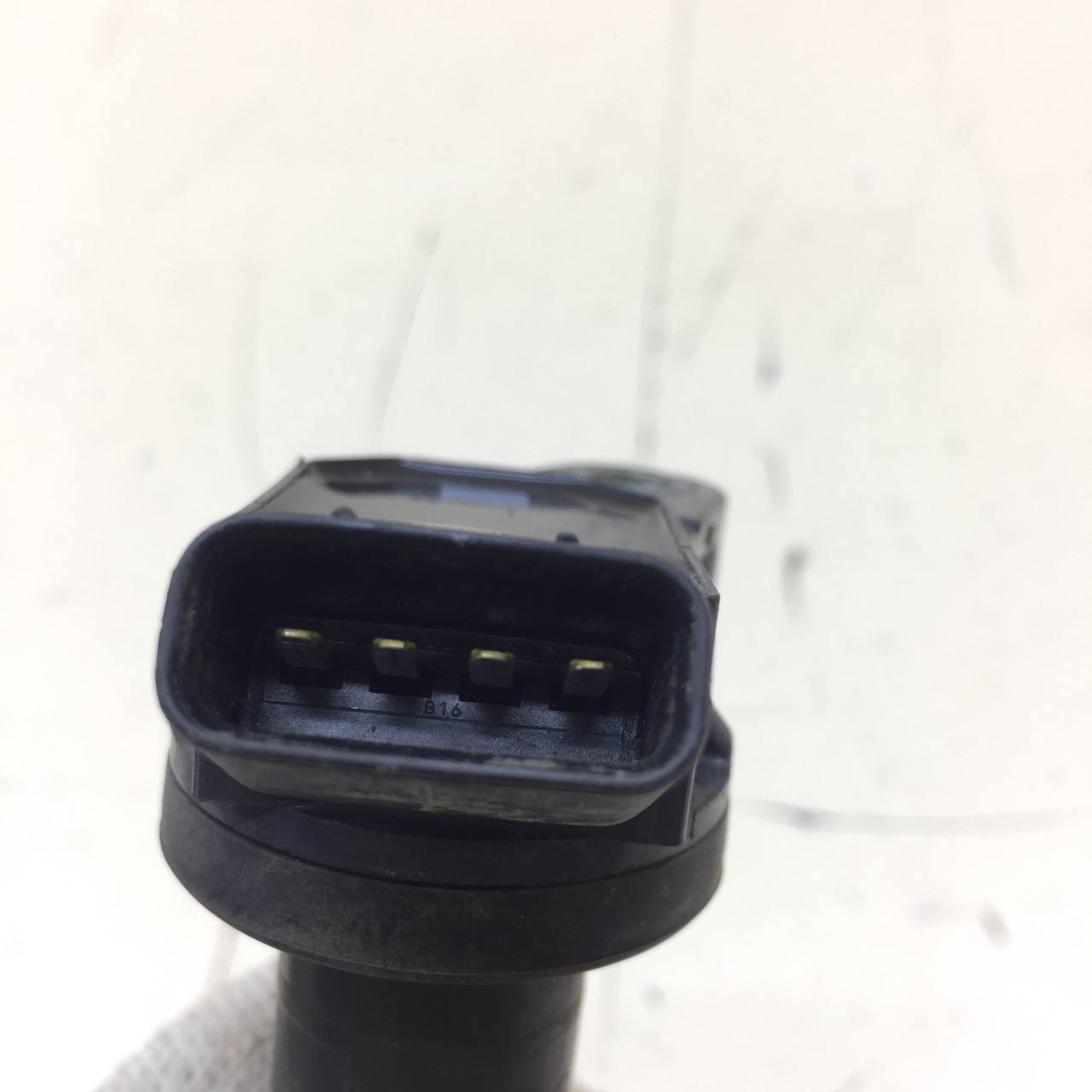 Катушка зажигания Toyota Corolla E180 2013-2019