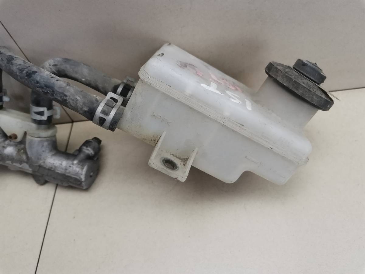 Цилиндр тормозной главный Toyota Ist (XP60) 2001-2007