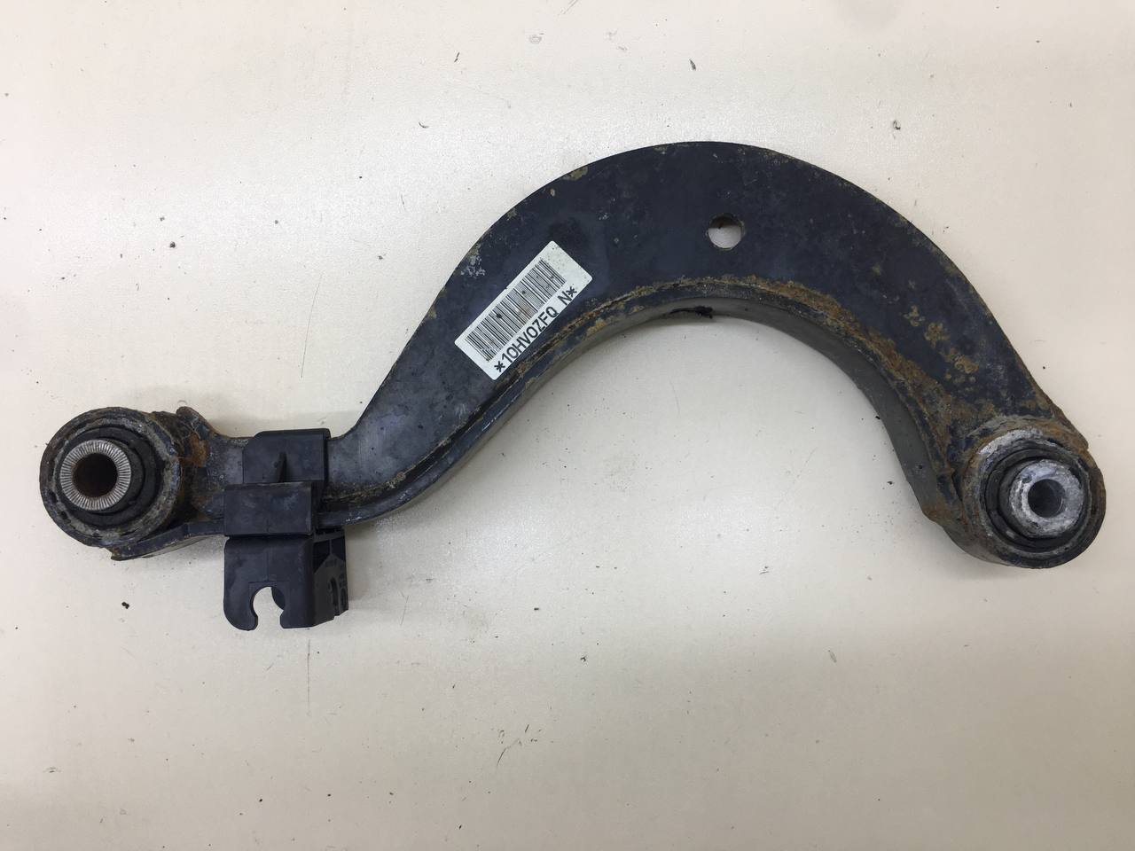 Рычаг задний верхний Volkswagen Tiguan (5N1) 2007-2011