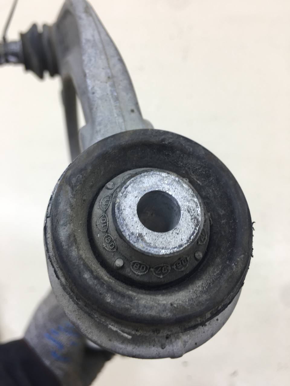 Рычаг передний верхний левый BMW X6 F16/F86 2014-2020