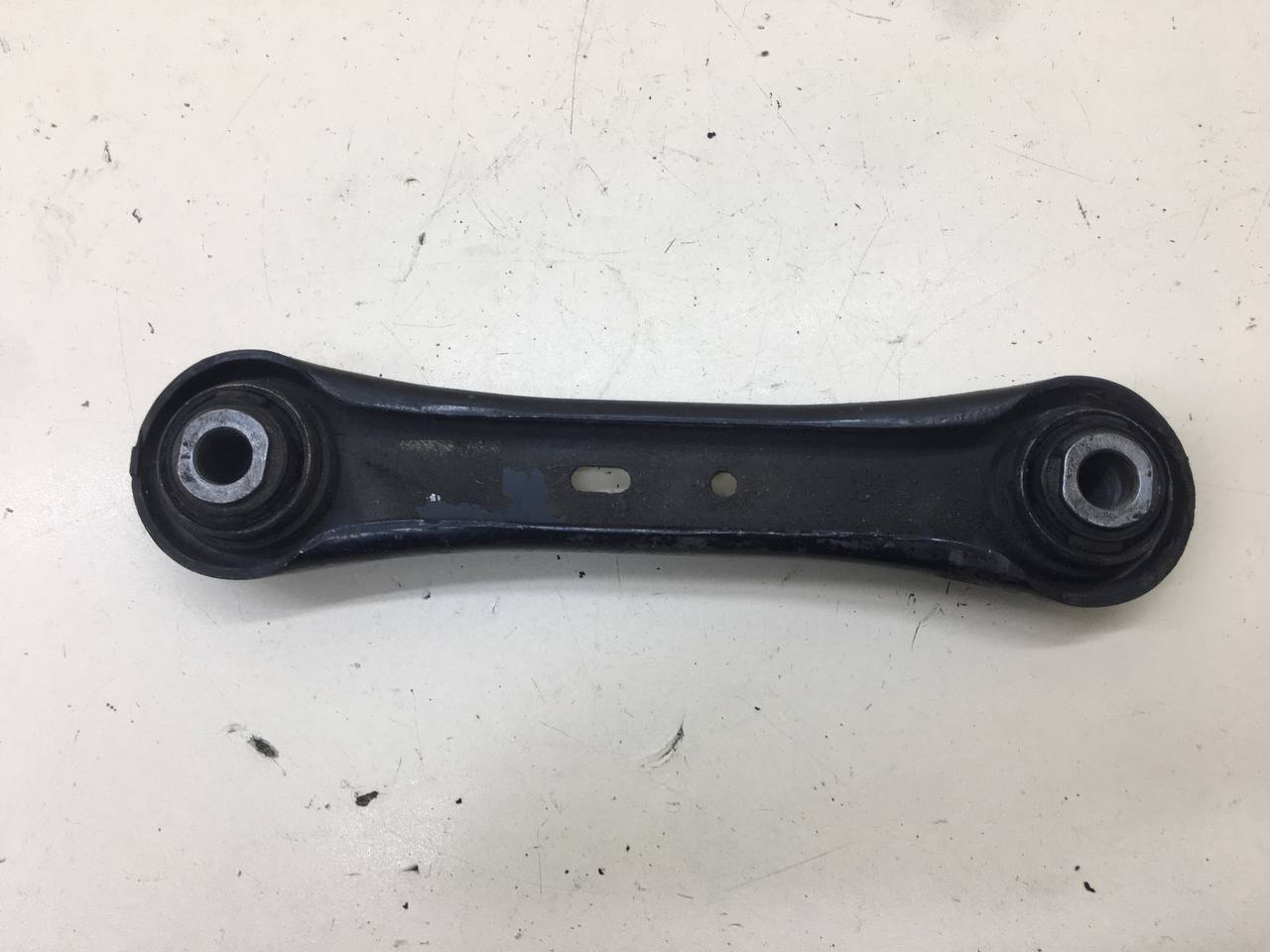 Рычаг задний поперечный Volvo XC60 2008-2017