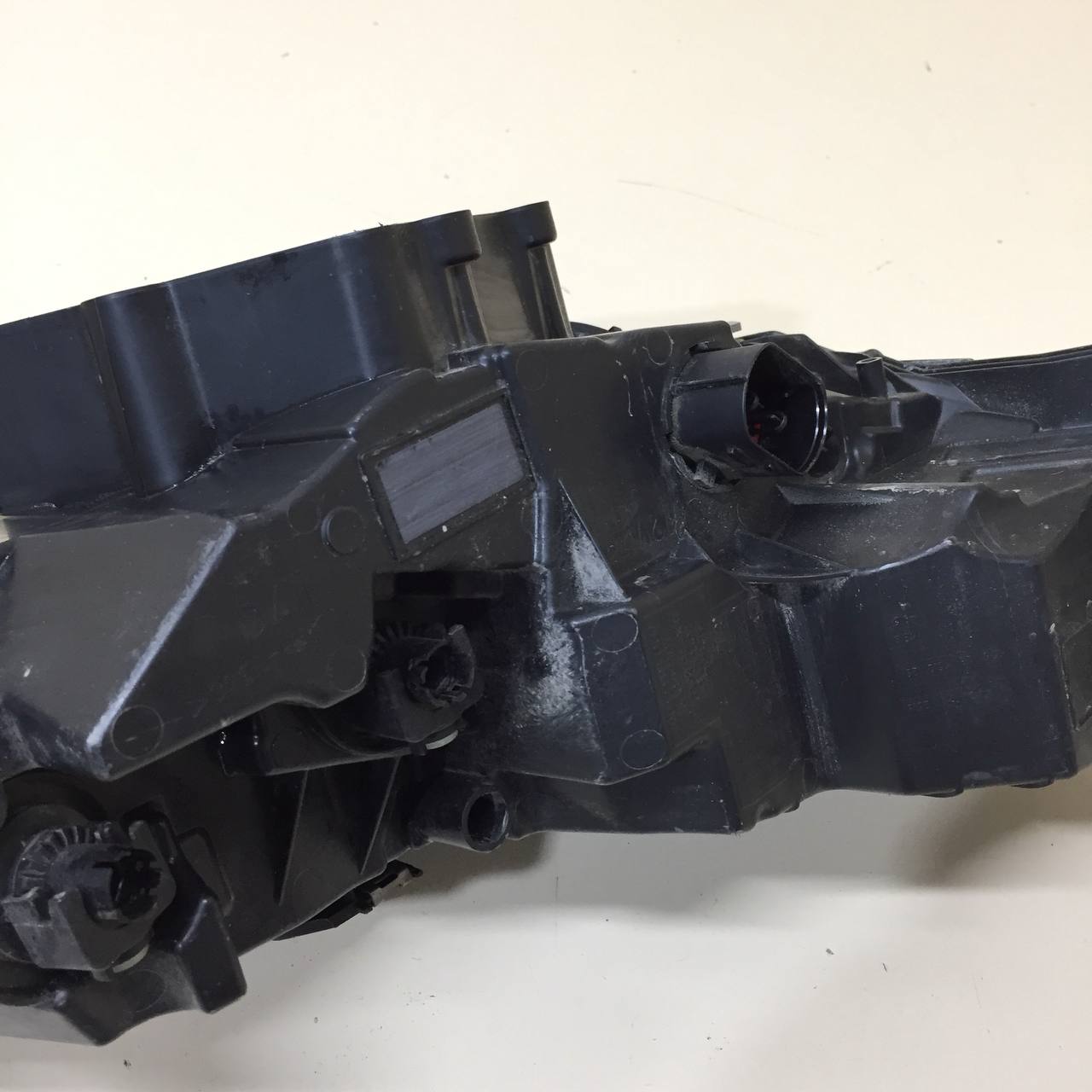 Фара левая Land Rover Range Rover Evoque  2018>