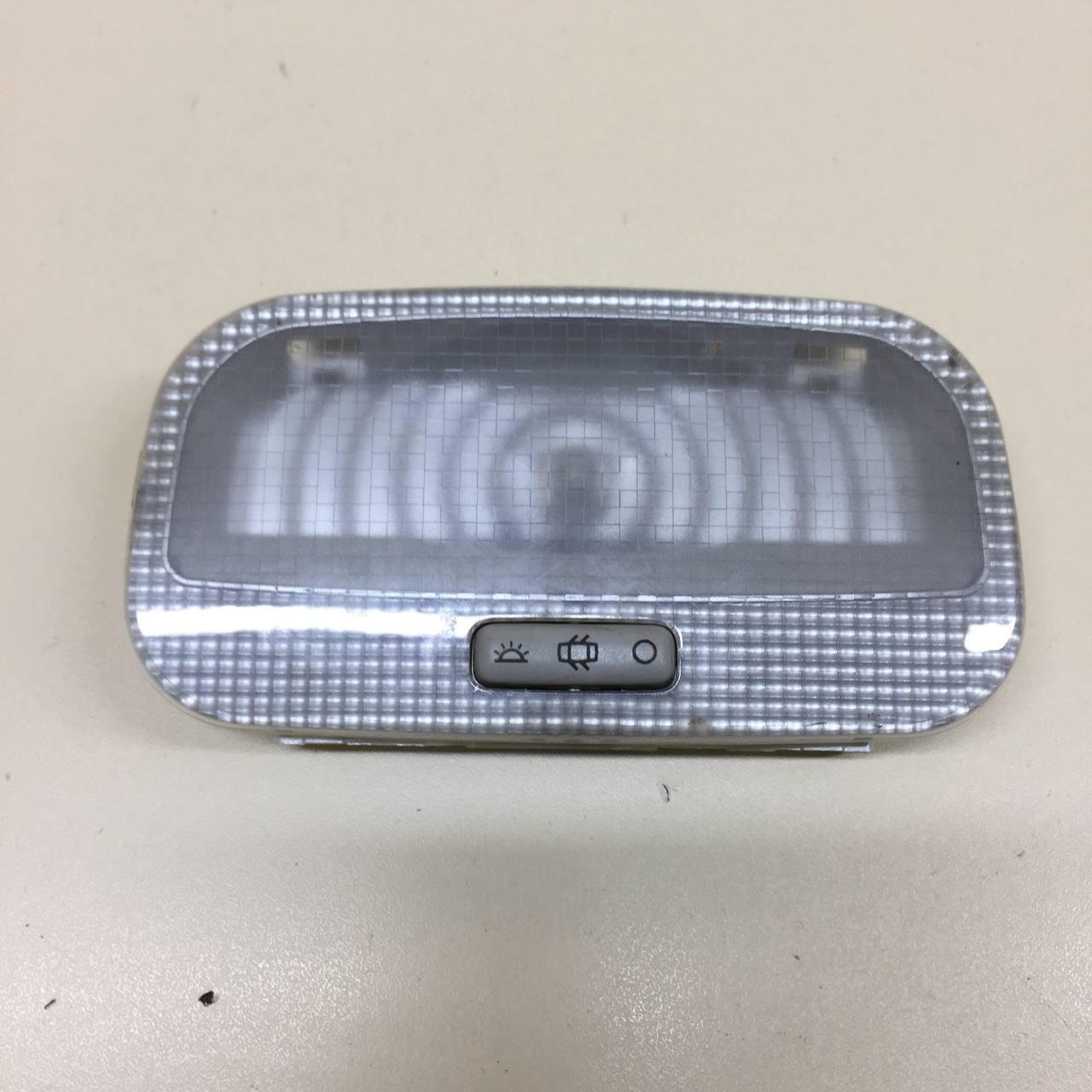 Плафон салонный Citroen Grand C4 Picasso 2006-2014