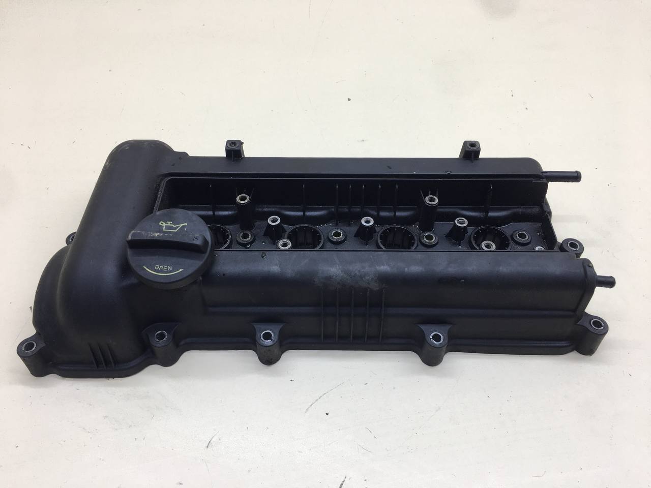 Крышка головки блока (клапанная) Hyundai Solaris (RB) 2010-2017