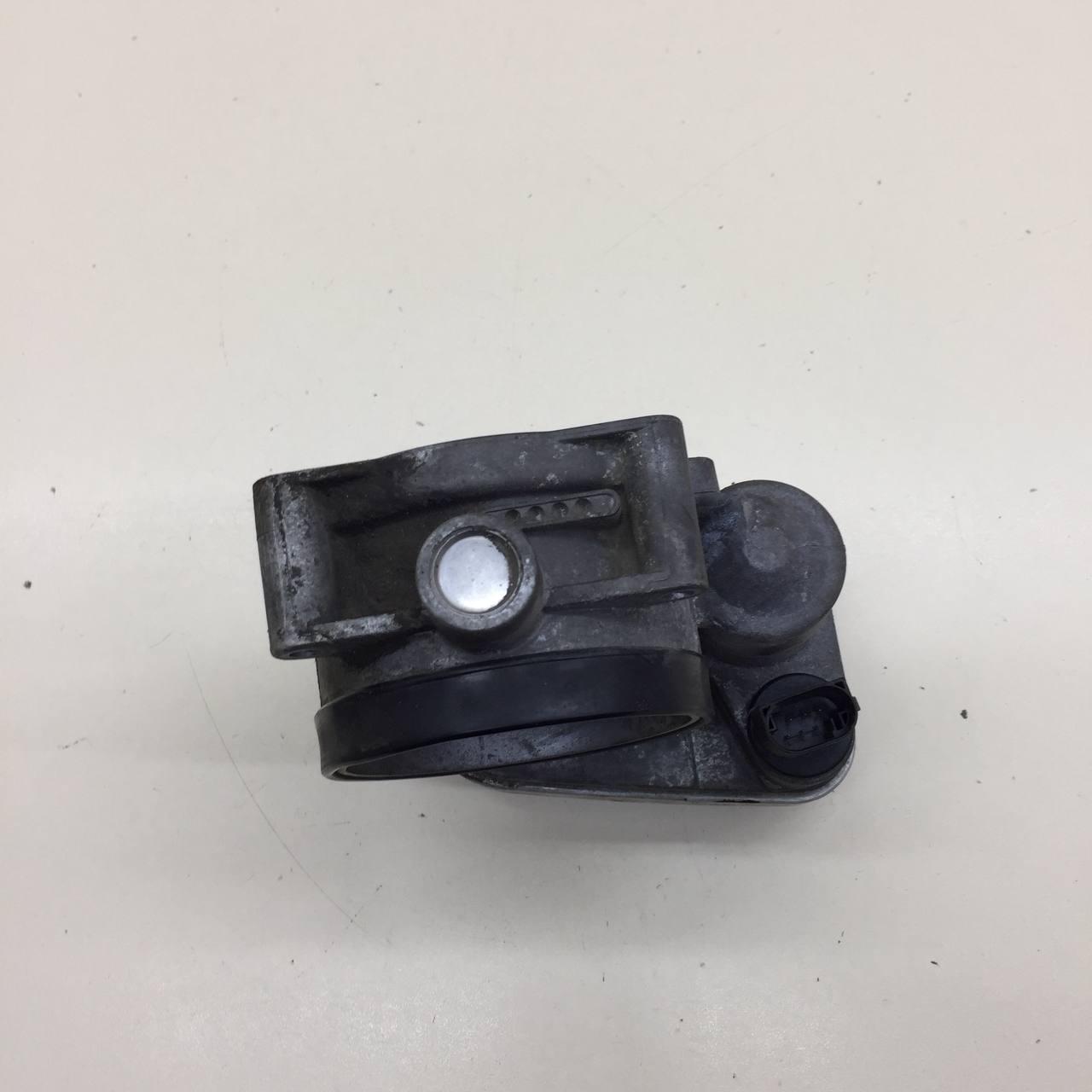 Заслонка дроссельная электрическая BMW X5 E53 2000-2007