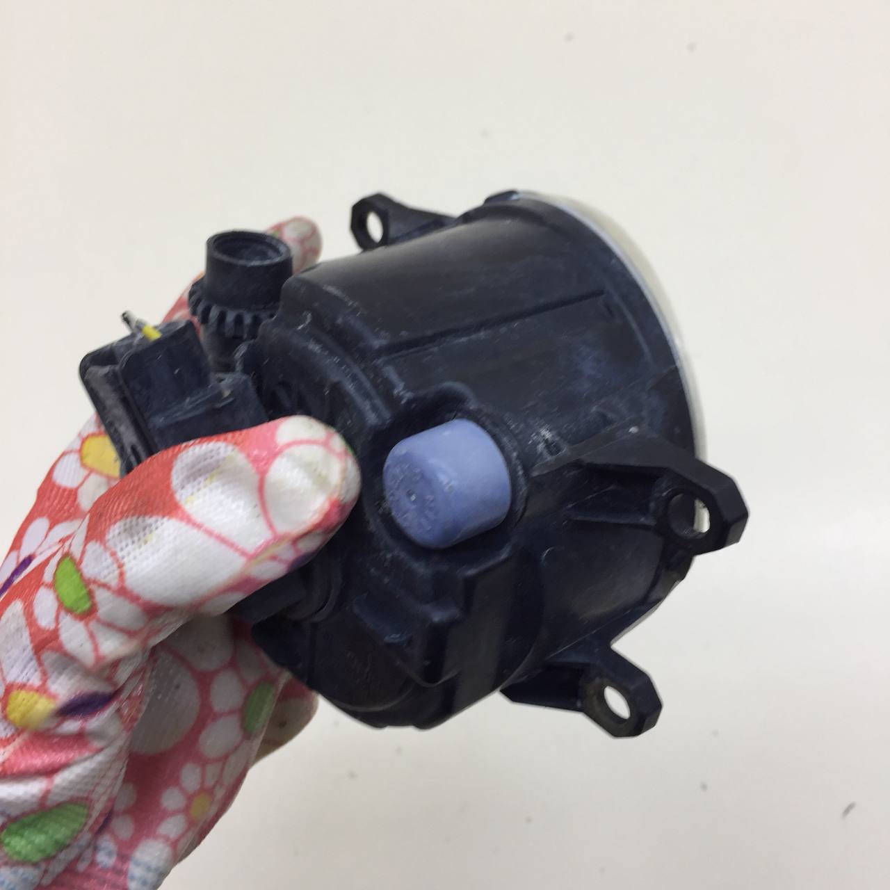 Фара противотуманная левая Toyota Rav 4 (A30) 2006-2013