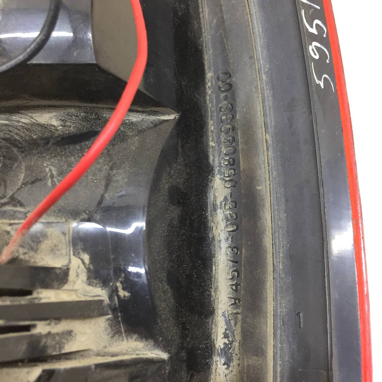 Фонарь задний правый Chevrolet Niva 2002-2009