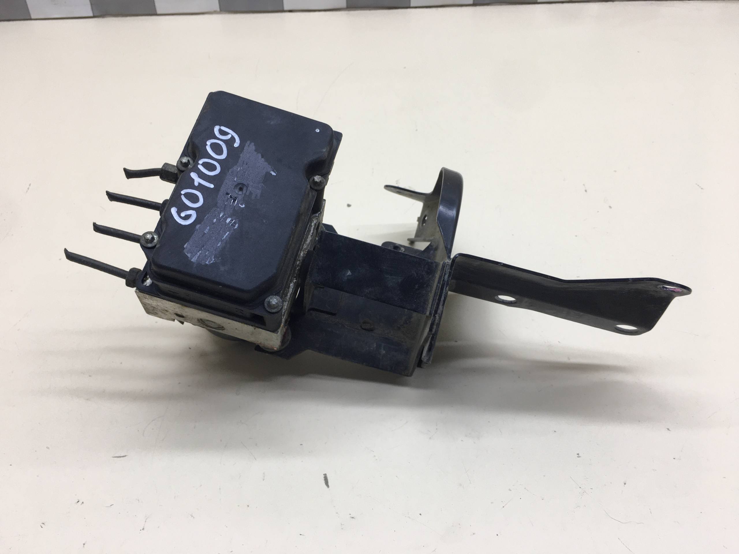 Блок ABS (насос) Nissan Almera Classic (B10) 2006-2013